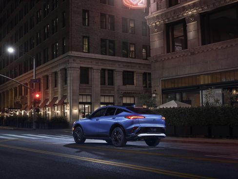 New 2026 Buick Envista Preferred FWD image 3