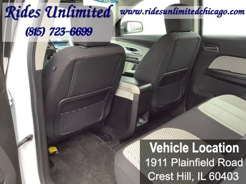 Used 2010 Chevrolet Equinox LS image 21