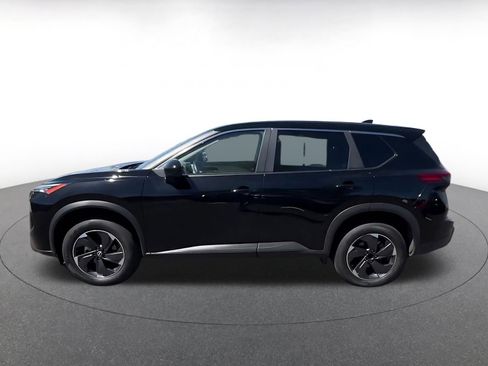 Used 2025 Nissan Rogue SV FWD image 9