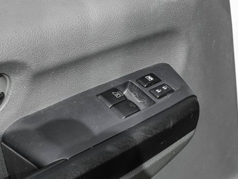 Used 2021 Nissan NV 2500 SV w/ Navigation Package image 41