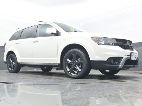 Used 2018 Dodge Journey Crossroad image 21