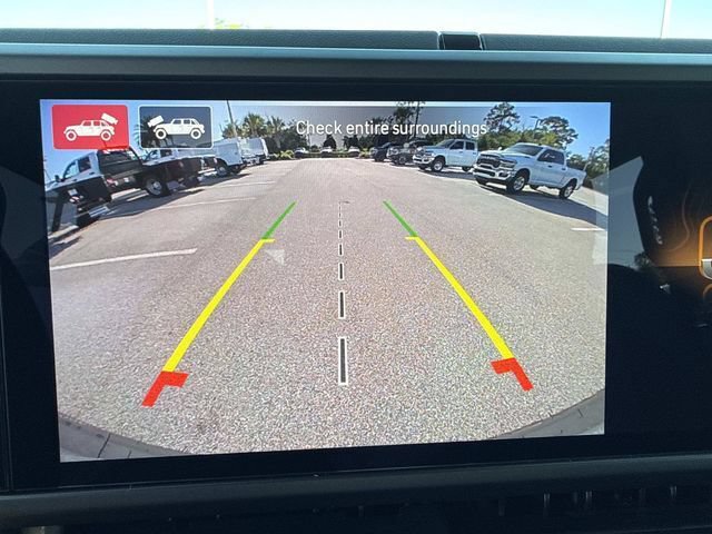 New 2026 Jeep Wrangler Unlimited Sahara w/ Whitecap Package AWD/4WD image 24