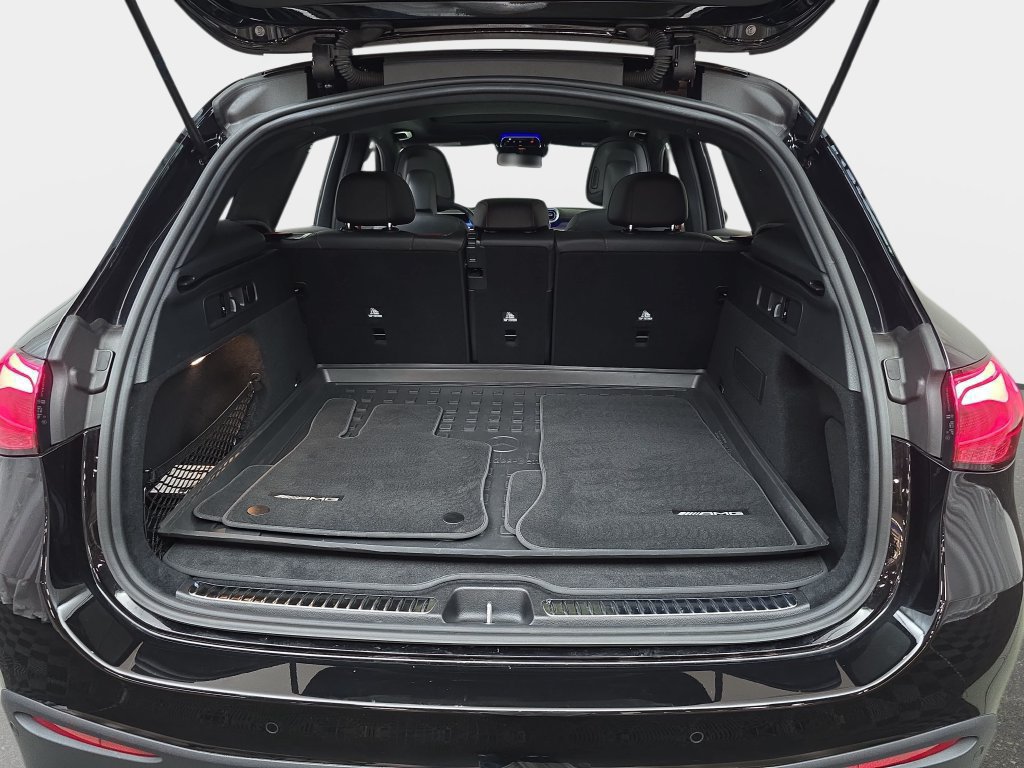 Used 2024 Mercedes-Benz GLC 43 AMG 4MATIC image 14
