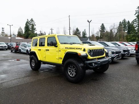 Used 2024 Jeep Wrangler Unlimited Rubicon 392 AWD/4WD image 26