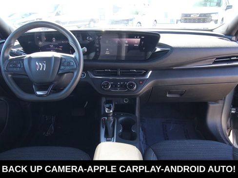 Used 2024 Buick Envista Preferred w/ Advanced Safety Package image 36