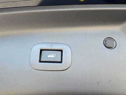 Used 2023 INFINITI QX80 Sensory w/ Cargo Package image 43