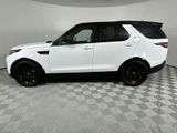 Used 2020 Land Rover Discovery Landmark image 2