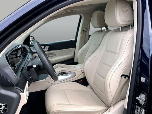 Used 2020 Mercedes-Benz GLS 450 4MATIC image 8