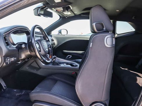 Used 2021 Dodge Challenger SXT RWD image 18
