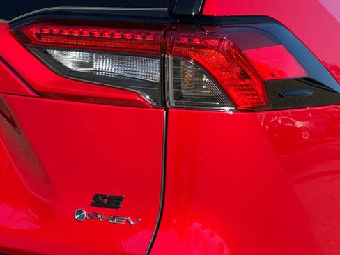 New 2025 Toyota RAV4 SE image 25
