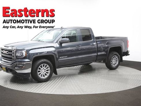Used 2018 GMC Sierra 1500 SLE w/ SLE Value Package AWD/4WD image 56