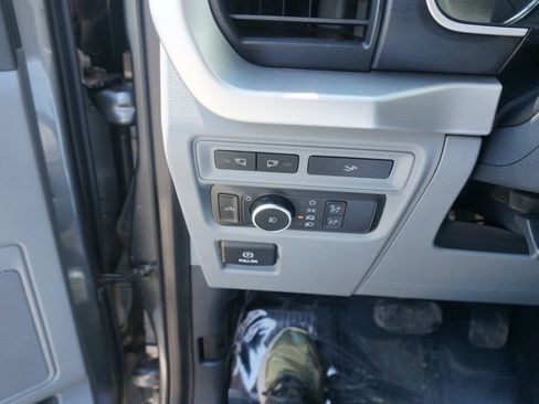 Used 2022 Ford F150 XLT w/ Equipment Group 302A High AWD/4WD image 13