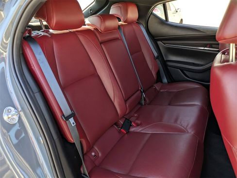 Used 2024 MAZDA MAZDA3 s image 27