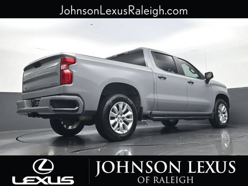 Used 2025 Chevrolet Silverado 1500 Custom RWD image 19