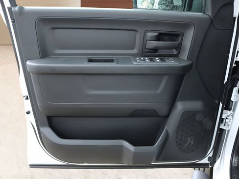 New 2026 RAM 2500 Tradesman AWD/4WD image 11