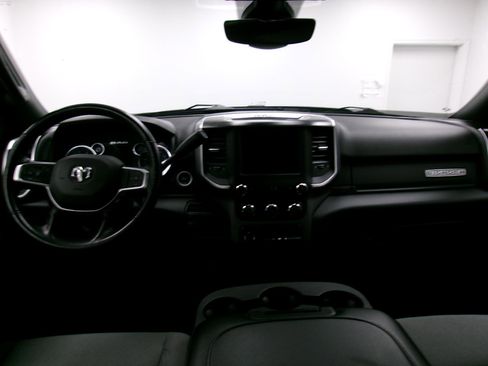 Used 2024 RAM 3500 Big Horn image 9