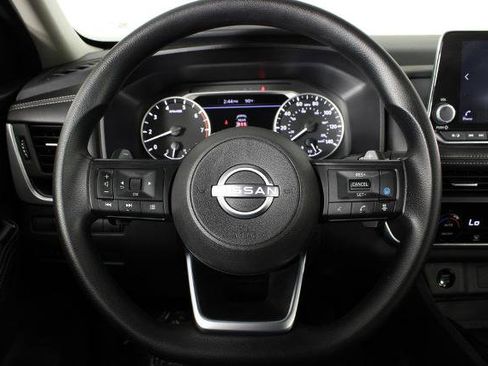 Certified 2024 Nissan Rogue SV image 27