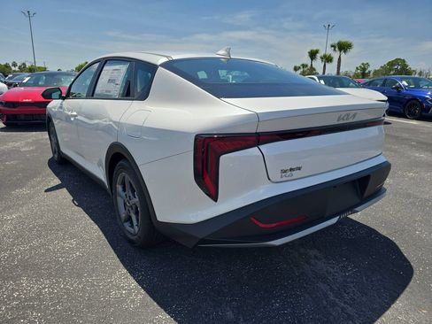 New 2026 Kia K4 FWD image 6