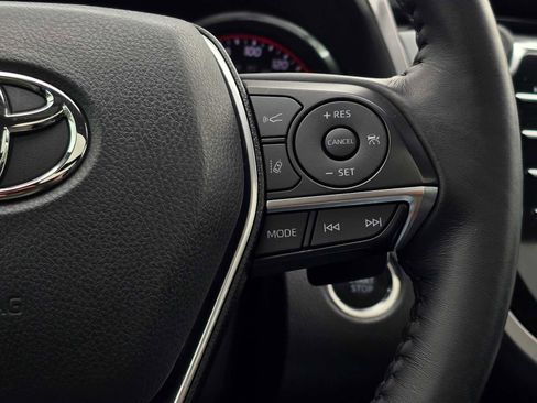 Used 2020 Toyota Camry XSE w/ Carpet Mat Package image 31