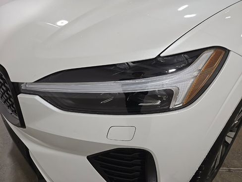 Used 2025 Volvo XC60 T8 Core w/ Climate Package image 21