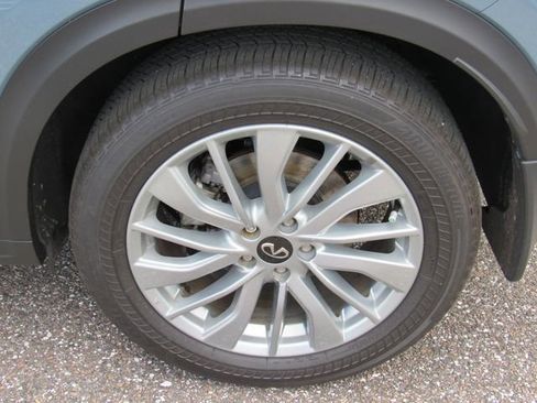 Used 2023 INFINITI QX50 Luxe FWD image 15