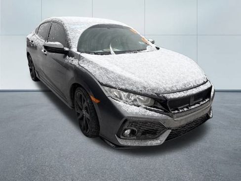 Used 2018 Honda Civic Sport image 5