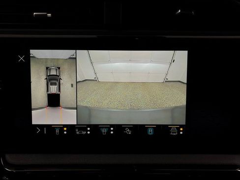 Used 2023 GMC Sierra 1500 AT4 w/ Technology Package image 38