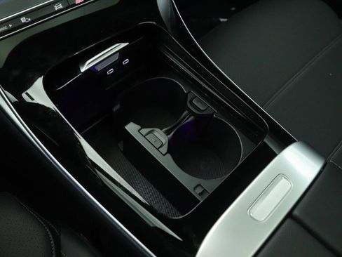 New 2026 Mercedes-Benz C 300 Sedan image 6