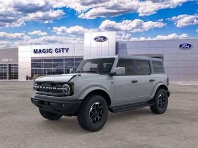 New 2026 Ford Bronco Outer Banks