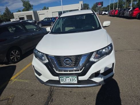 Used 2017 Nissan Rogue S AWD/4WD image 2