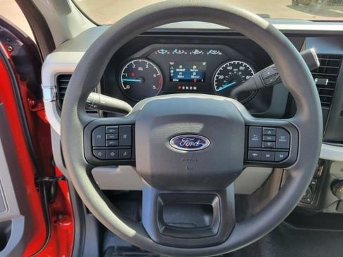 New 2025 Ford F250 XL w/ 360-Degree Camera Package AWD/4WD image 19