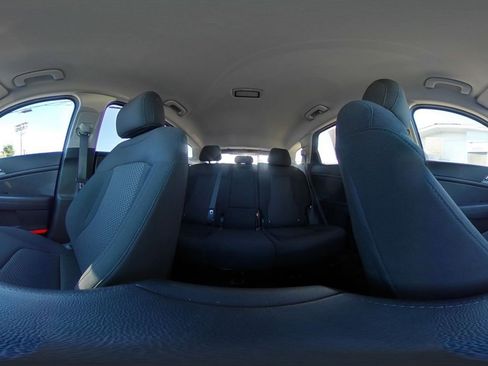 Used 2025 Kia Sportage LX FWD image 41