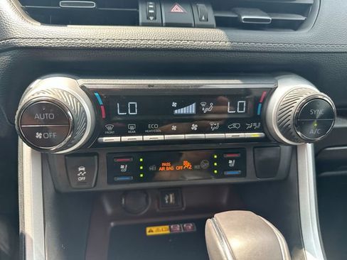 Used 2024 Toyota RAV4 Limited w/ Advanced Technology Package AWD/4WD image 39