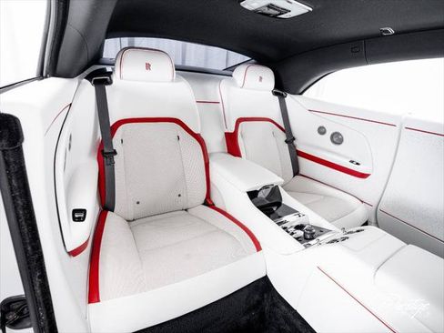 Used 2024 Rolls-Royce Spectre w/ Spectre Launch Package AWD/4WD image 39