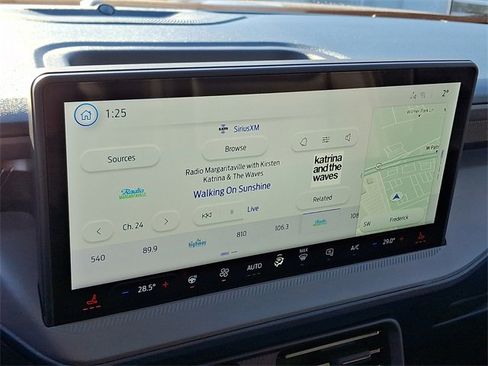 New 2025 Ford Maverick Lariat w/ Black Appearance Package image 14