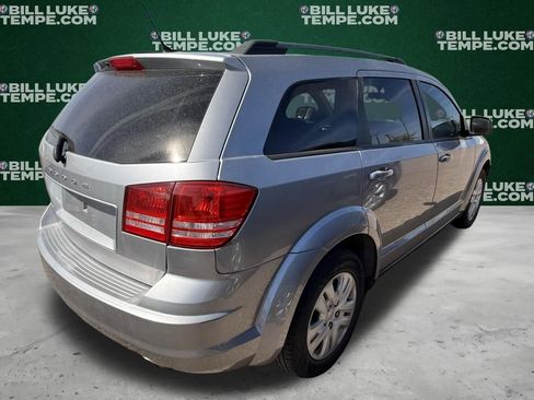 Used 2017 Dodge Journey SE w/ Flexible Seating Group FWD image 4