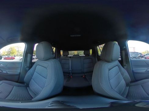 Used 2025 Chevrolet Equinox LT image 40