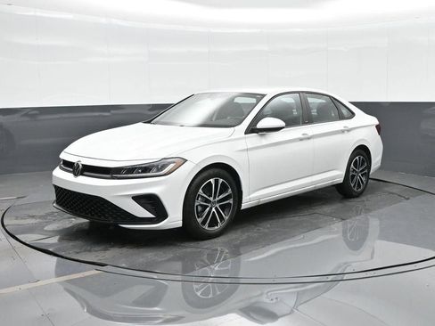 New 2026 Volkswagen Jetta Sport FWD image 6