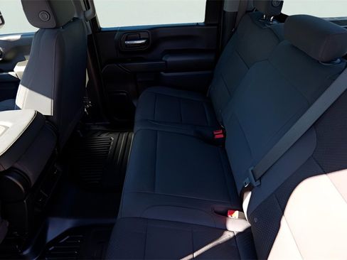 Certified 2024 GMC Sierra 2500 Pro image 15