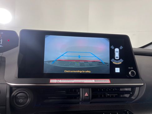New 2026 Toyota Prius Limited FWD image 16