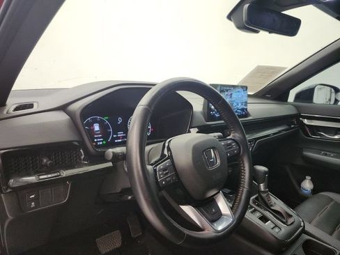 Used 2025 Honda CR-V Sport Touring image 12