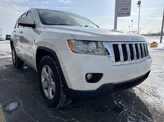 Used 2011 Jeep Grand Cherokee Laredo video 2
