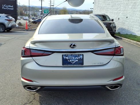 Used 2021 Lexus ES 350 w/ Premium Package image 5