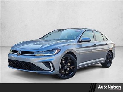 Used 2025 Volkswagen Jetta SE