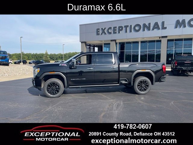 Used 2023 GMC Sierra 2500 Denali w/ Denali Black Diamond Edition AWD/4WD image 2