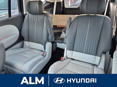 New 2026 Hyundai Ioniq 9 Calligraphy AWD/4WD image 17