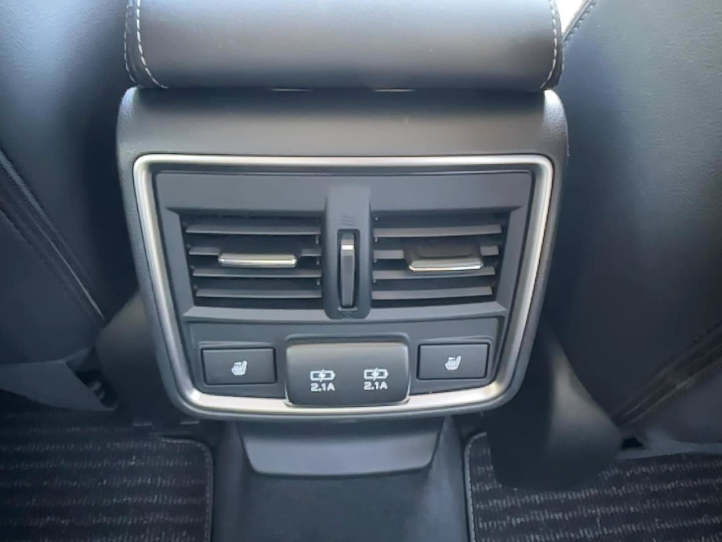 Used 2024 Subaru Forester Touring w/ Convenience Package AWD/4WD image 12