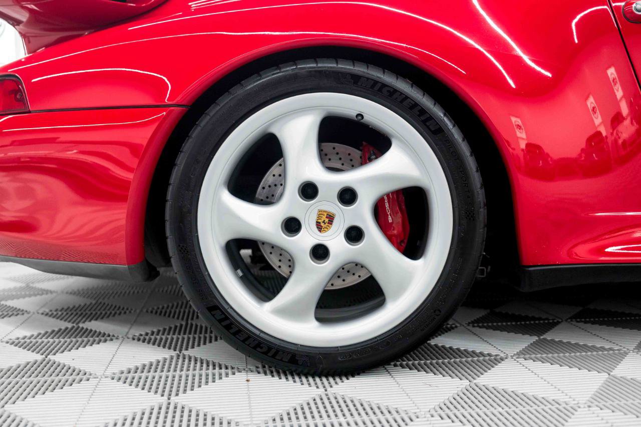 Used 1998 Porsche 911 Carrera 4S AWD/4WD image 34