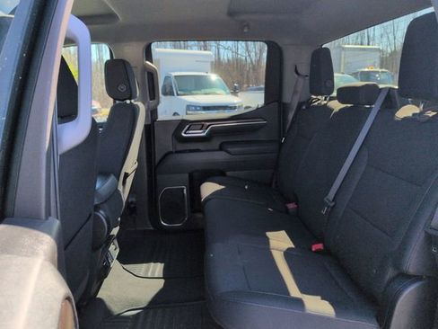 Certified 2025 Chevrolet Silverado 1500 LT image 24