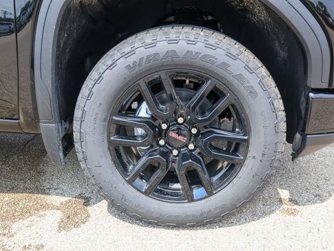 New 2026 GMC Sierra 1500 Elevation AWD/4WD image 28